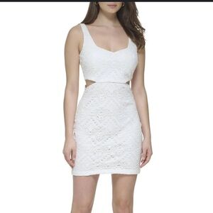 NWT Guess Women’s white lace dress - size 10